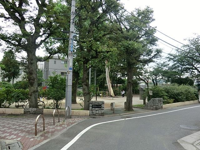 ӊ J₫ k5B 330m