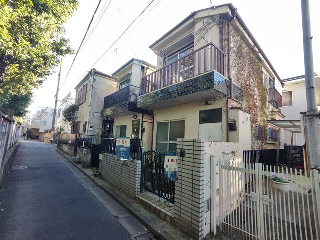 nynʐ^ O