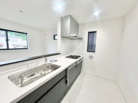 Lb` Lb`VN傫ƃXy[XL̂ŁAƎ͂ǂ肻łB