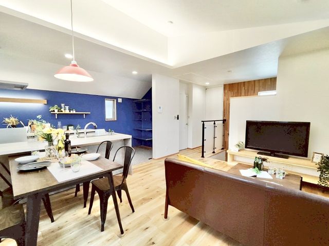 rO rO16.LDKBƋuĂ]T̂LłB