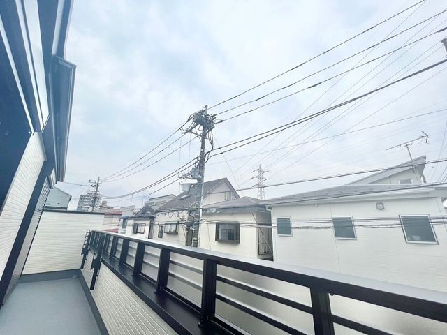 ̑ ]