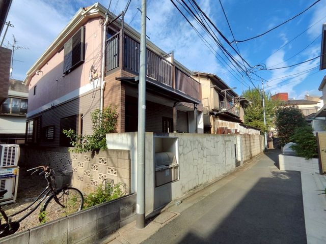 nynʐ^ nz͂܂BDȃnEX[J[Ōzł܂B