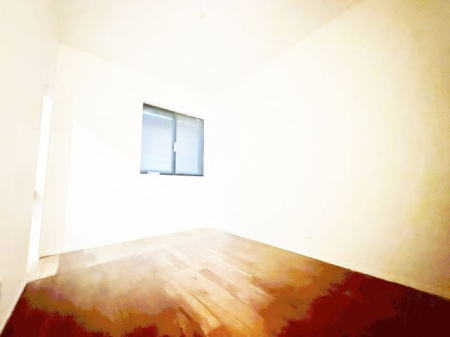 ̑ -