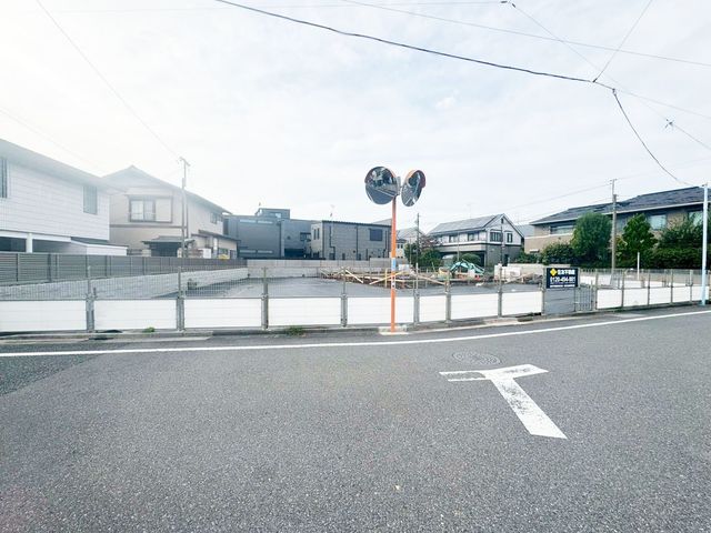 nynʐ^ -