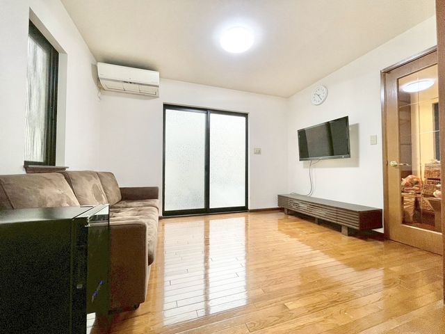 rO rOLXƂJӂ郊rOBCeAl̂y݂ɂȂ肻łB