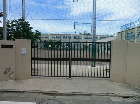 ���ӊ� �����旧�������w�Z �k��9���B 680m