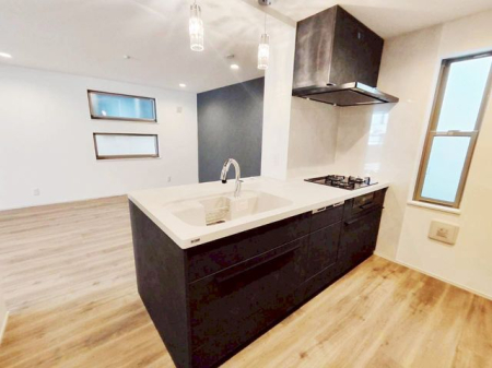 ���ӊ� ���O���ڂ����̖،��� �k��6���B 450m