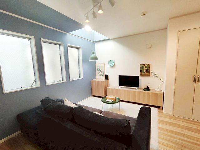 ���r���O ���r���O���O������̃v���C�o�V�[������������2�K���r���O�ł�