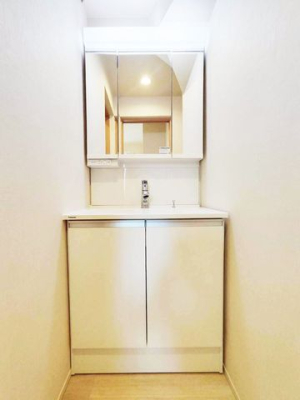 ���ʑ�E���ʏ� -