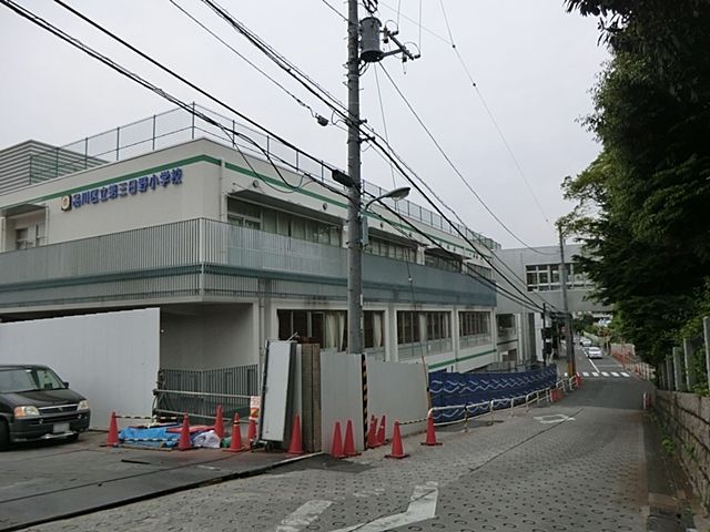 ���ӊ� �i��旧��O���쏬�w�Z �k��11���B 820m