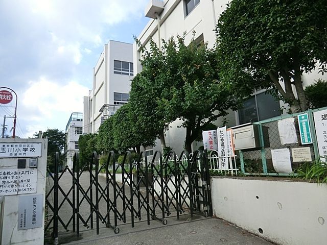 ���ӊ� ���c�J�旧�ʐ쏬�w�Z �k��6���B 450m