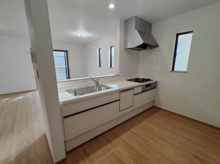 �L�b�`�� ����