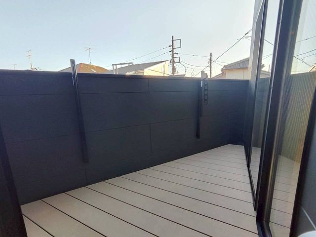 �o���R�j�[ -