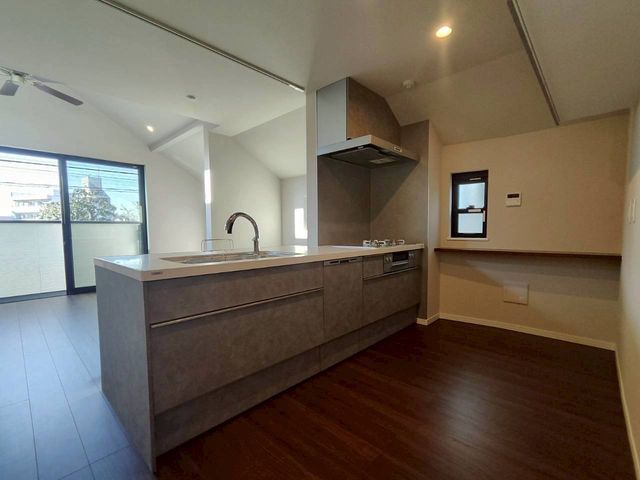 ���ӊ� �o���R�j�[