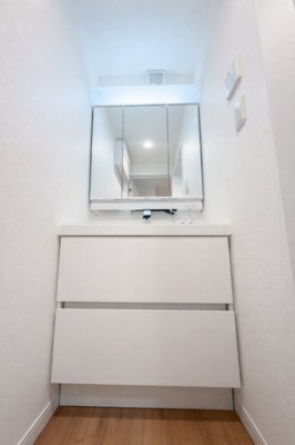 ���ʑ�E���ʏ� ����