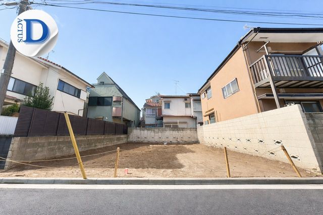 ���n�y�n�ʐ^ ���n���ĊJ�����s���Ă��钆��w�k���Ɉʒu����ՐÂȏZ��X