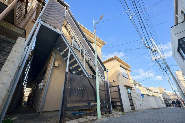 ���n�y�n�ʐ^ ���n�������X�����A�A���P�[�g�ɉ񓚂��Ă������������փM�t�g�J�[�h���v���[���g���Ă���܂��B