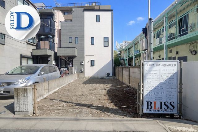 ���n�O�ώʐ^ �G���g�����X