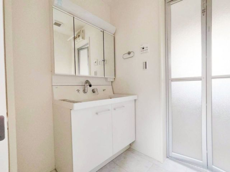 ���ʑ�E���ʏ� -