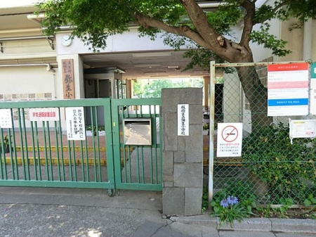 ���ӊ� ���旧�퐶���w�Z �k��2���B 150m