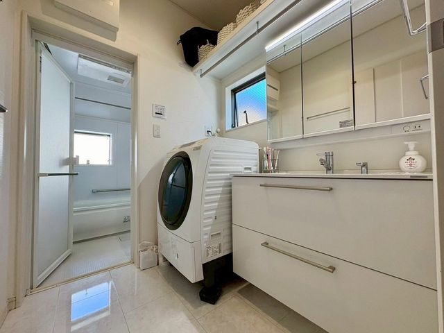 ���ʑ�E���ʏ� -