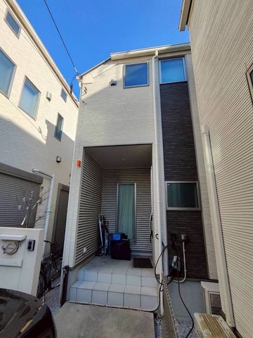 ���̑� �G���g�����X