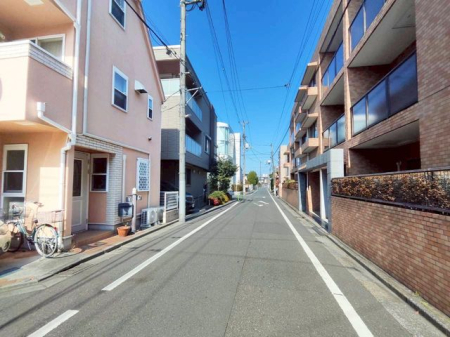 ���n�O�ώʐ^ ���n�������w�Z����p�n��ɂ��A����ɍ����������Ȃ��A�Â��ŗ��������������𑗂鎖���ł��܂��B