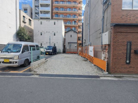 ���n�y�n�ʐ^ ���n������]�ɉ������A�I���W�i���̊Ԏ�������Ă������܂��B