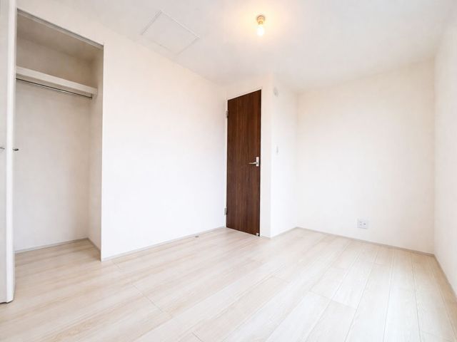 �g�C�� ���r���O