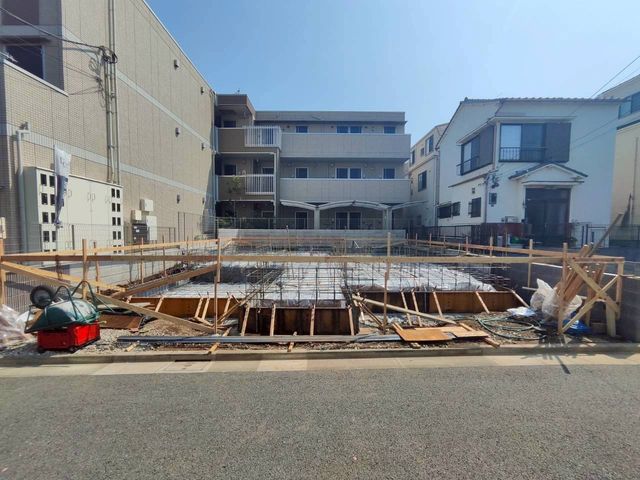 ���n�O�ώʐ^ ���n��2026�N7�������\��ł��B��2�K���āA4LDK+���[�t�o���R�j�[�t��