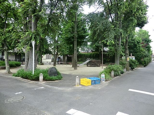 ���ӊ� ���ɐ��̐X�����V�� �k��4���B 260m