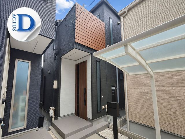 ���n�O�ώʐ^ �G���g�����X