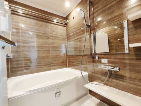 ���� �������Y��ȃo�X���[���ł�����蓒�D�ɐZ����ƁA�S�g���Ƀ����b�N�X�ł��P���̔�����₵�܂��B