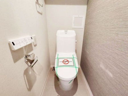 �g�C�� �g�C�����w���x����Ƃ�������������g�C���ł��B