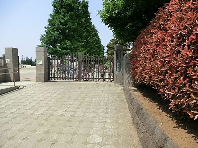 ���ӊ� ���n�旧�J�i��񒆊w�Z �k��7���B 510m