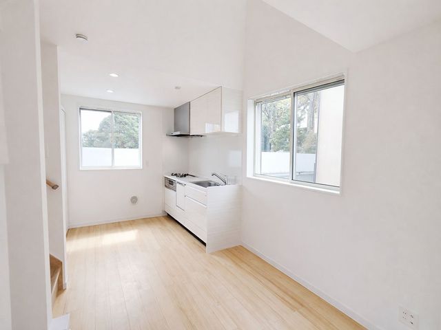 ���r���O ���Ƒ��ł��낰��L�XLDK