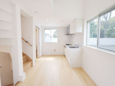 ���r���O ���Ƒ��ł��낰��L�XLDK