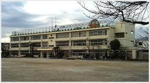 ���ӊ� ����旧���{���w�Z �k��3���B 190m