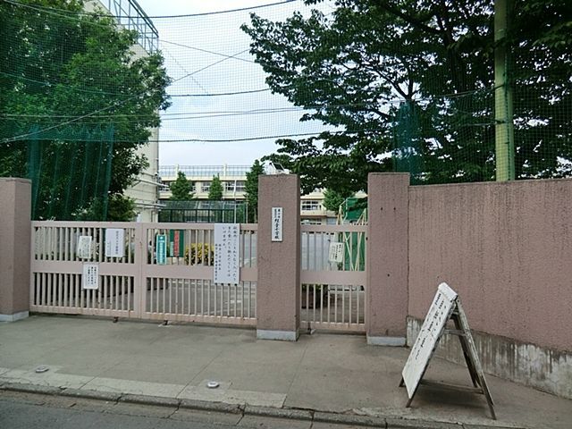 ���ӊ� ���c�J�旧�o�����w�Z �k��7���B 540m