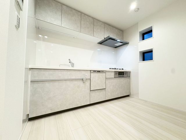 �L�b�`�� -