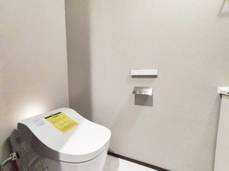 �g�C�� �g�C�����w���x����Ƃ�������������g�C���ł��B