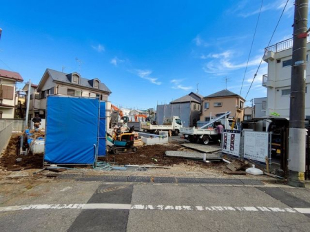 ���n�O�ώʐ^ ���n�������w�Z���n��̊ՐÂȏZ��X�ɗ��n���Ă��܂��B