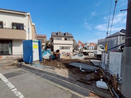 ���n�O�ώʐ^ ���Ӂ��ۈ牀�E�c�t�����k��10�������ɕ����_�݂��A�������̎q��Đ��тɂ����S�̏Z���ł��B