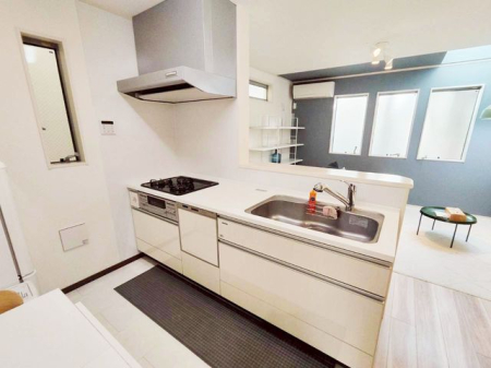 �L�b�`�� �L�b�`�����������S�̂����n����Ζʎ��L�b�`���B���q�l�������Ȃ��痿�����ł��܂��B