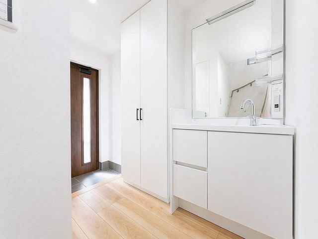 ���ʑ�E���ʏ� ����