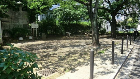 ���ӊ� �����Ԃ̌��� �k��4���B 270m