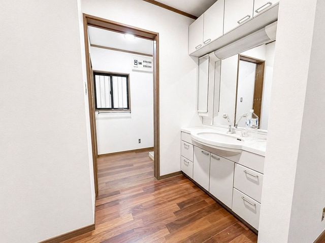 ���ʑ�E���ʏ� -