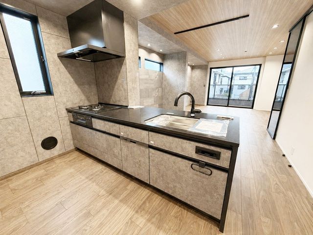 �L�b�`�� -