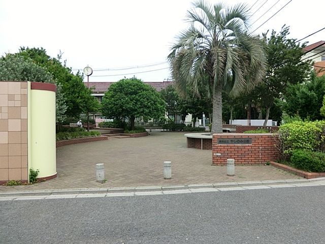 ���ӊ� �₵�̂݌��� �k��9���B 670m