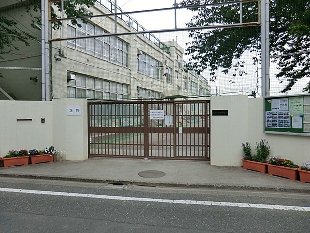 ���ӊ� �����旧�_�����w�Z �k��14���B 1090m